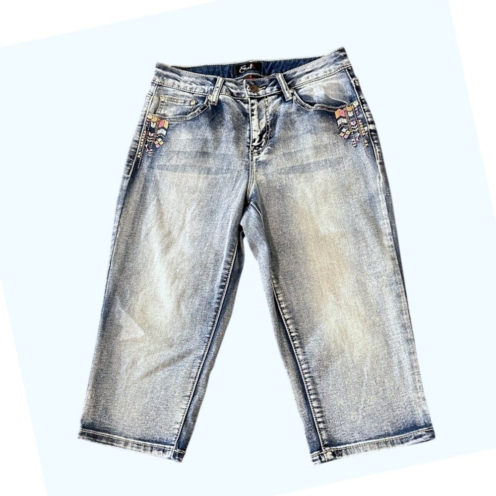 Blue Jean Vintage Y2K Capri Pants Size 2 stretchy